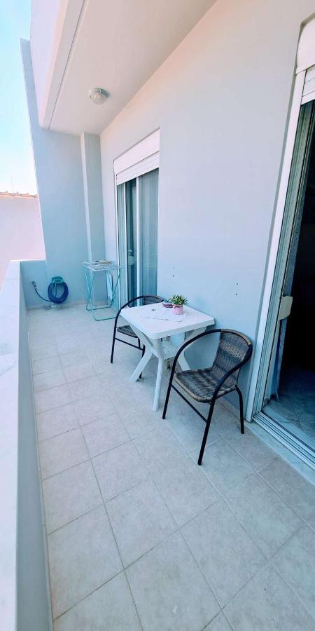 Retas Apartment Up เกรมาสตี ภายนอก รูปภาพ